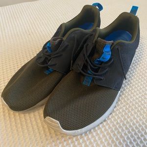 Jock used Nike Roshe running shoes size 11